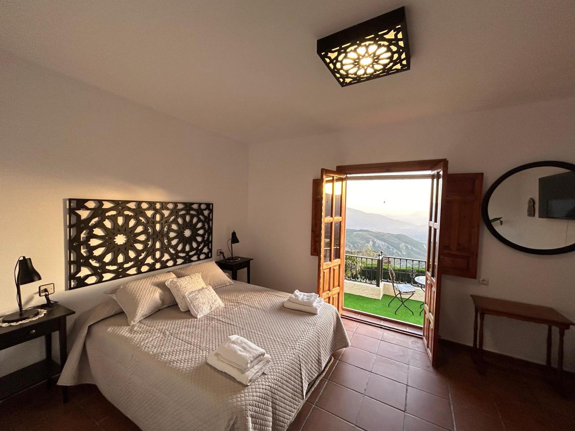 Villa Rustica En La Alpujarra - La Gualalla - Soportujar Carataunas Exterior foto